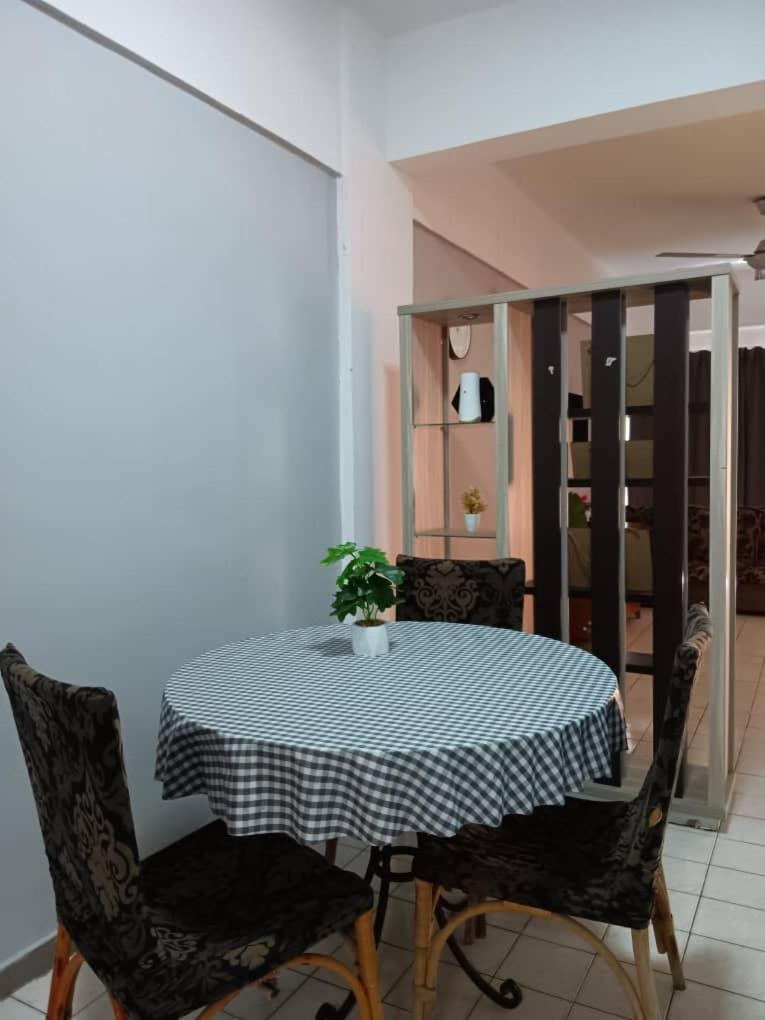 Adel Corus Paradise Lagoon Apartment 波德申 外观 照片