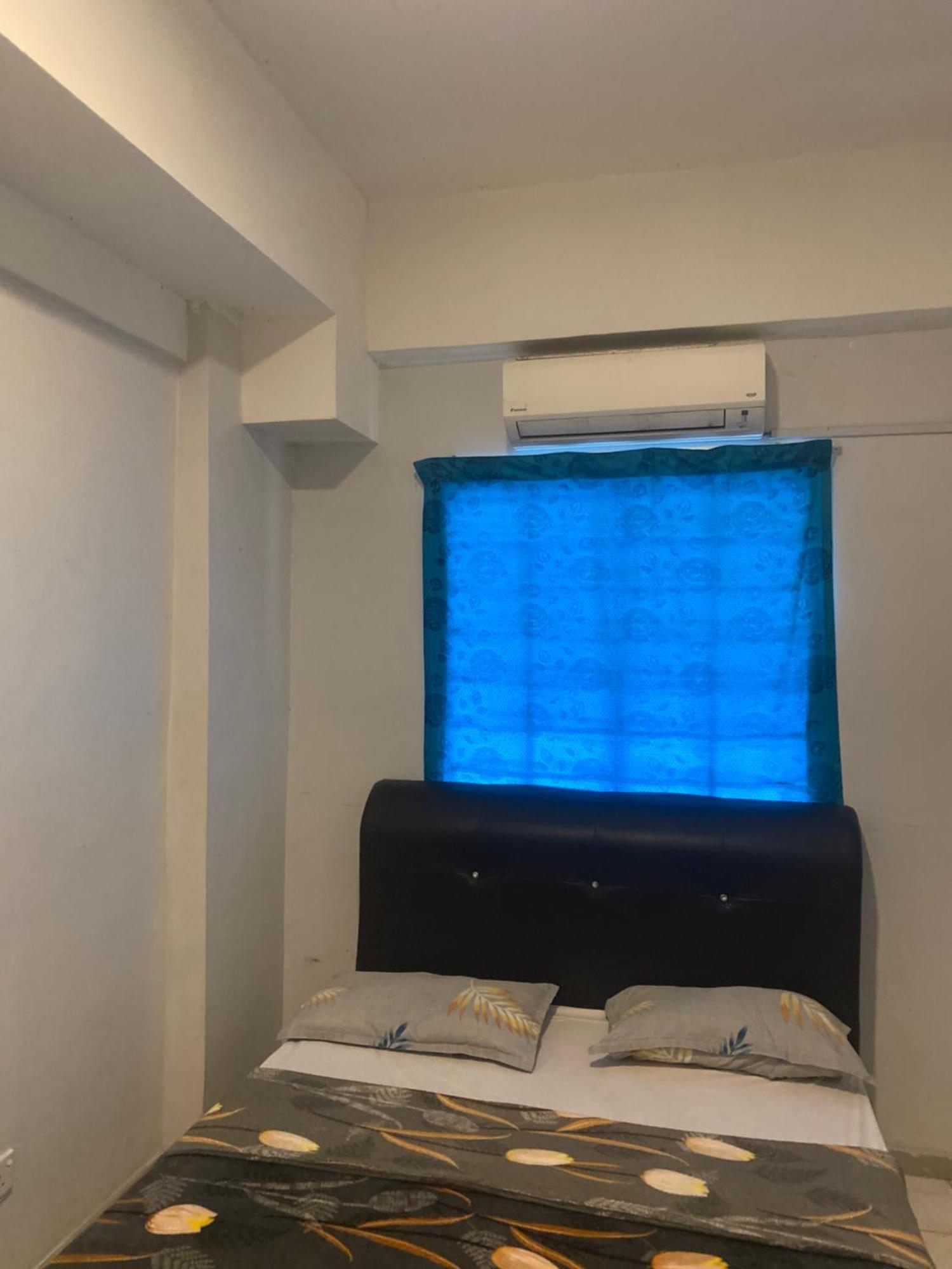 Adel Corus Paradise Lagoon Apartment 波德申 外观 照片